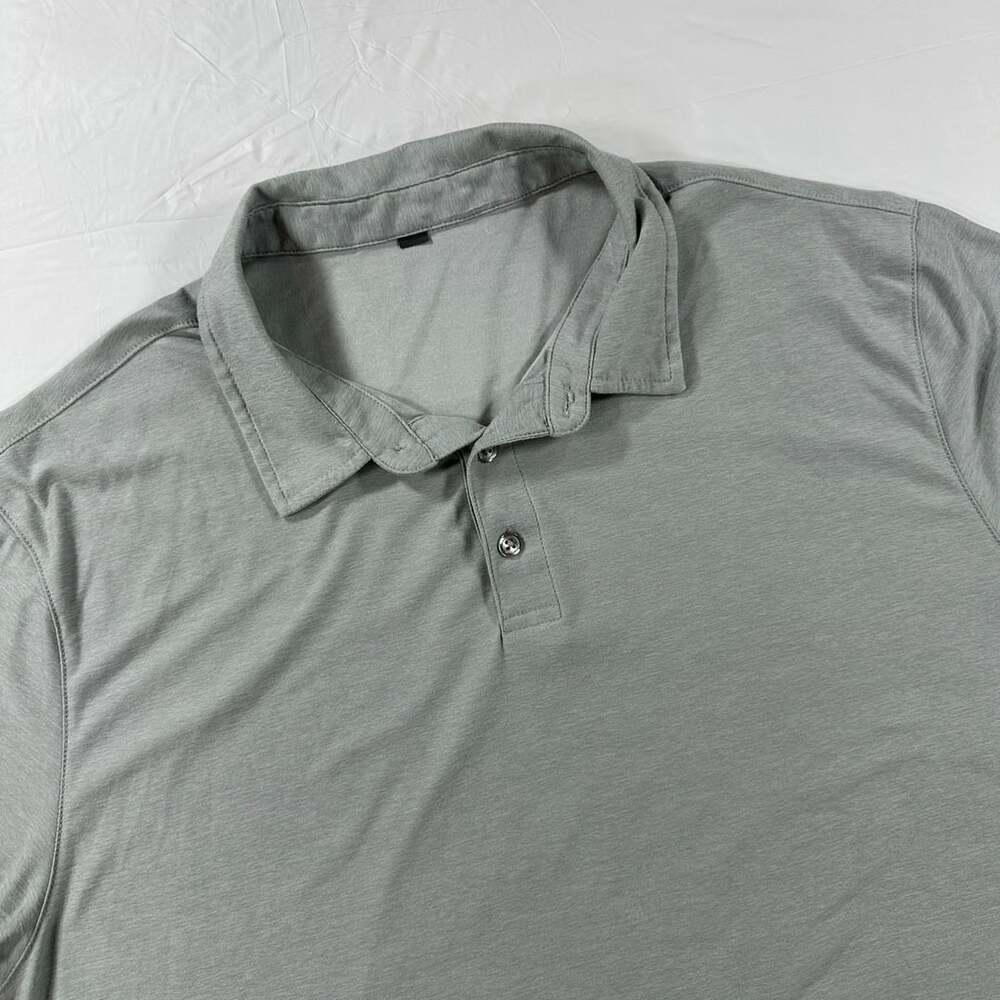 Vuori Men's Strato Tech Polo Shirt Performance Grey Short Sleeve Stretch Size L